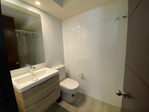 Arriendo Departamento NP 3D en suite Walk-in cl&oacute;set 2B 1E 1B Re&ntilde;aca - Vi&ntilde;a Del Mar