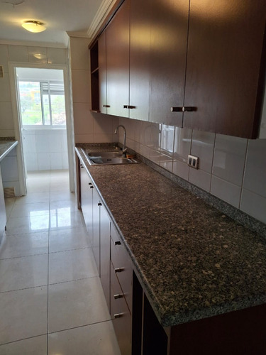 Venta Departamento 3D en suite 2B 1E 1B Los Romeros - Los Manantiales - Conc&oacute;n