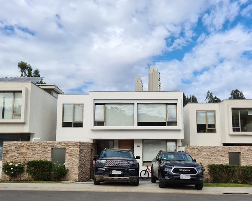 Venta Casa SP 3D en suite Walk-in cl&oacute;set 3B 2E Re&ntilde;aca - Vi&ntilde;a Del Mar