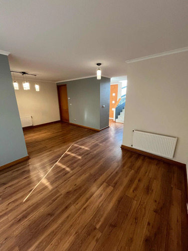 Venta Casa 7D 4B 2E Montemar - Conc&oacute;n