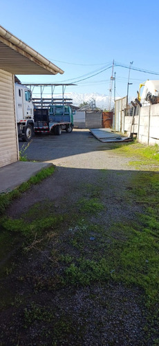 Extraordinario Galp&oacute;n Con Oficinas