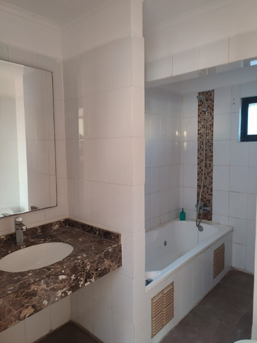 Venta Departamento NP 3D 2B 1E 1B Playa Amarilla - Conc&oacute;n