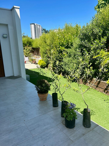 Venta Casa NO 5D 5B 3E 1B Montemar - Conc&oacute;n