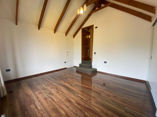 Arriendo Casa NO 5D en suite Walk-in cl&oacute;set 4B 2E 1B Montemar - Conc&oacute;n