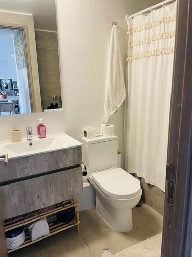 Arriendo Departamento 2D en suite Walk-in cl&oacute;set 2B 1E 1B Re&ntilde;aca - Vi&ntilde;a Del Mar