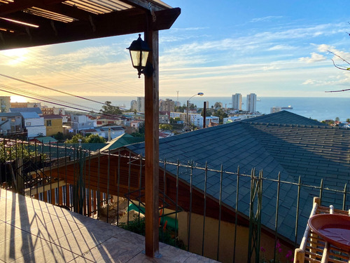 Venta Casa 3D 1B 1E  - Vi&ntilde;a Del Mar
