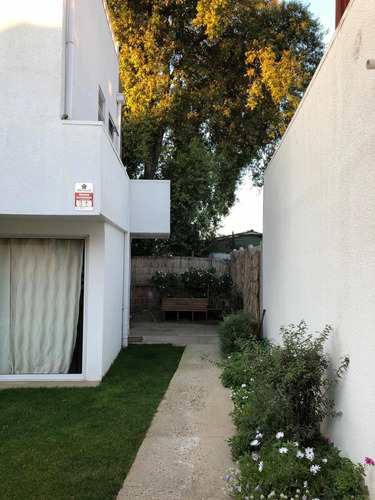 Venta Casa 4D 3B 2E Higuerillas - Conc&oacute;n