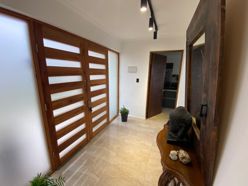 Venta Casa 5D en suite Walk-in cl&oacute;set 4B 3E  - Conc&oacute;n