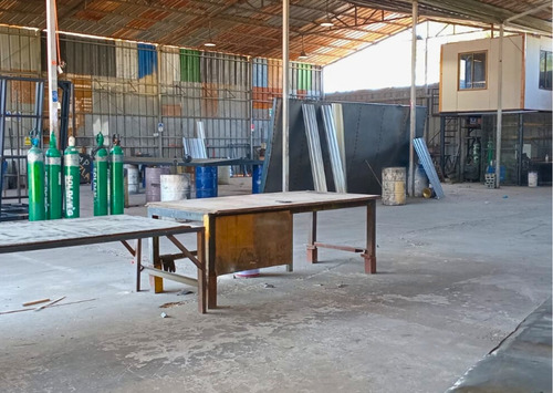 Arriendo Propiedad Industrial -lautaro, Comuna De La Pintana