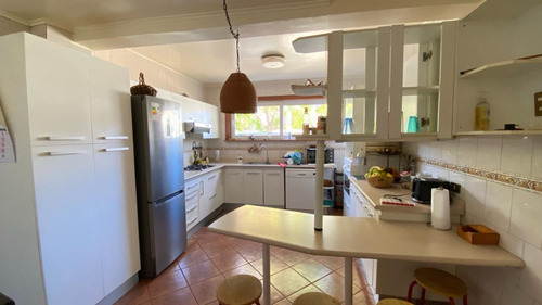 Venta Casa 5D en suite 4B 2E 1B Miraflores - Vi&ntilde;a Del Mar