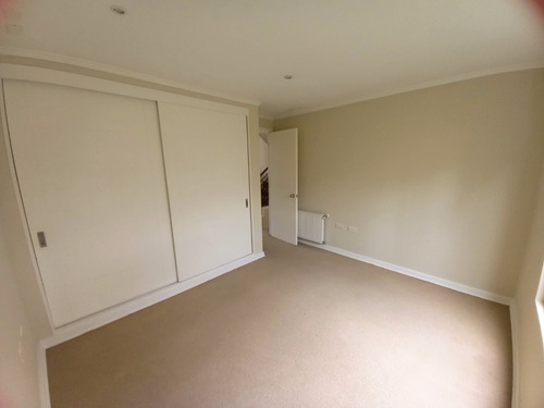 Venta Casa NOSP 5D en suite Walk-in cl&oacute;set 3B 2E Re&ntilde;aca - Vi&ntilde;a Del Mar