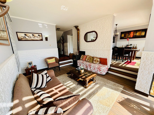 Venta Casa NP 6D en suite Walk-in cl&oacute;set 4B 3E 1B Libertad - Vi&ntilde;a Del Mar