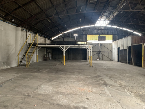 Arriendo Propiedad De Uso Comercial En Av. Mapocho, Santiago