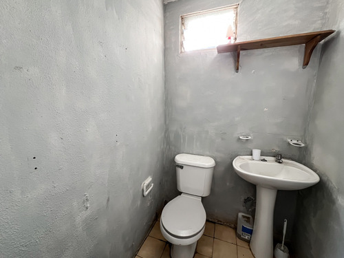 Galp&oacute;n 900 Mts En San Bernardo