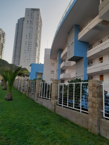 Venta Departamento 2D en suite Walk-in cl&oacute;set 1B 1E Costas de Montemar - Conc&oacute;n