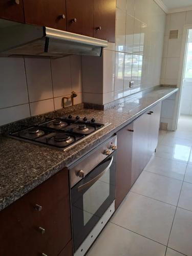 Venta Departamento 3D en suite 2B 1E 1B Los Romeros - Los Manantiales - Conc&oacute;n