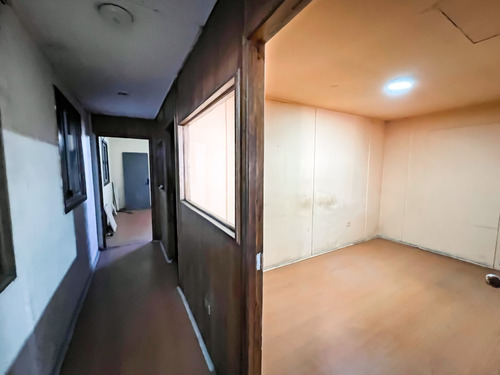 Galp&oacute;n 900 Mts En San Bernardo