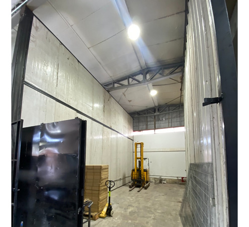 Arriendo Taller Industrial