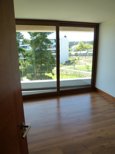 Arriendo Departamento 4D en suite Walk-in cl&oacute;set 4B 2E 1B Montemar - Conc&oacute;n