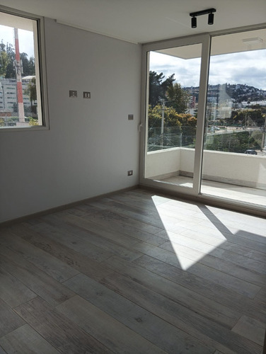 Arriendo Departamento 2D en suite 2B 1E 1B Re&ntilde;aca - Vi&ntilde;a Del Mar