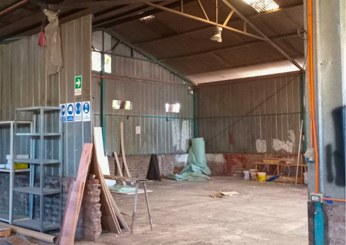 Arriendo Propiedad Industrial -lautaro, Comuna De La Pintana