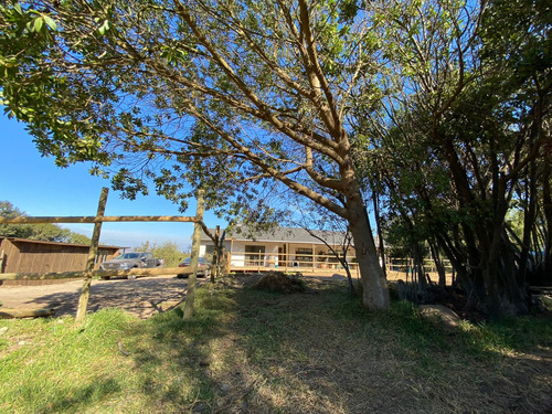 Venta Casa NO 4D en suite Walk-in cl&oacute;set 3B 8E 2B La Boca - Conc&oacute;n