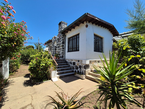 Venta Casa NP 3D 2B 3E 1B Playa Amarilla - Conc&oacute;n