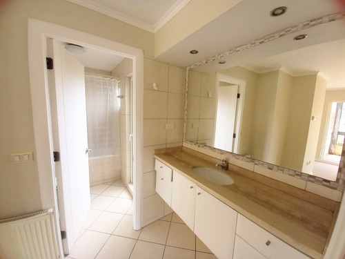 Venta Casa NOSP 5D en suite Walk-in cl&oacute;set 3B 2E Re&ntilde;aca - Vi&ntilde;a Del Mar