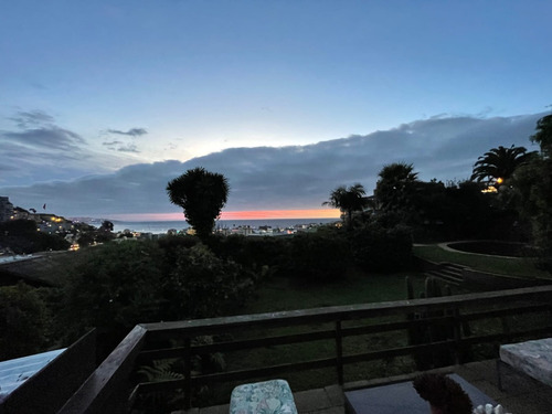 Venta Casa NP 6D en suite 4B 1E 1B Re&ntilde;aca - Vi&ntilde;a Del Mar