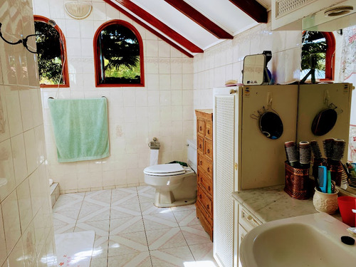 Venta Casa NOSP 5D en suite 3B 2E 2B Montemar - Conc&oacute;n