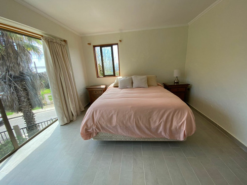 Venta Casa 5D 4B 3E Montemar - Conc&oacute;n