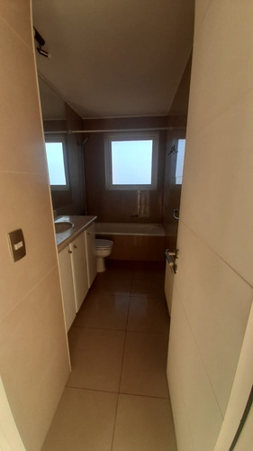 Arriendo Departamento 5D en suite Walk-in cl&oacute;set 5B 2E 1B Re&ntilde;aca - Vi&ntilde;a Del Mar