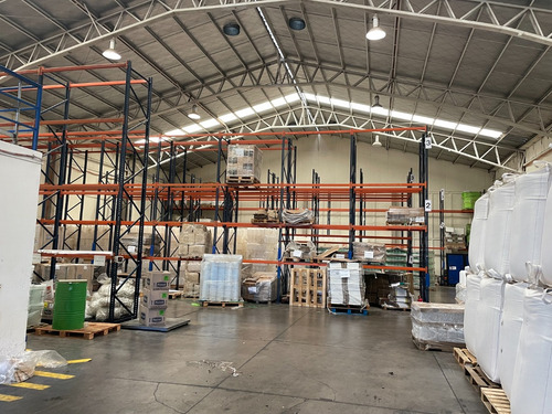 Excelente Bodega Con Oficinas En Condominio Industrial