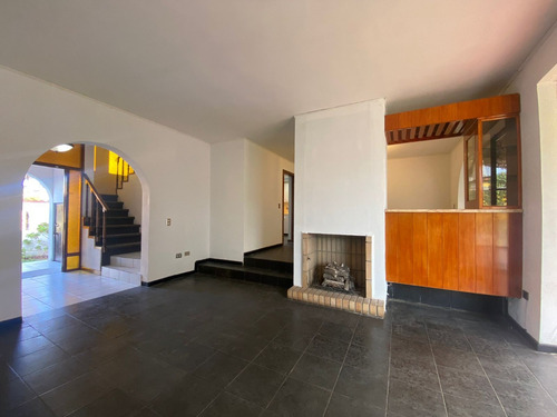 Arriendo Casa NO 5D en suite Walk-in cl&oacute;set 4B 2E 1B Montemar - Conc&oacute;n