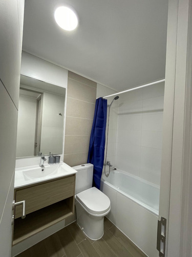 Arriendo Departamento N 2D en suite Walk-in cl&oacute;set 2B 1E Re&ntilde;aca - Vi&ntilde;a Del Mar