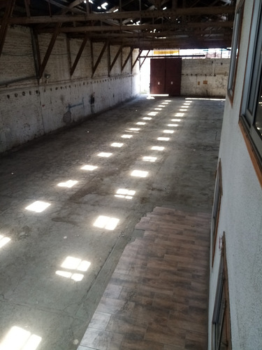 Corredora Arrienda Galp&oacute;n Industrial 