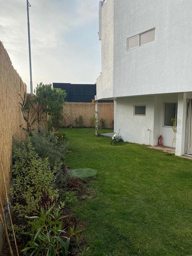 Venta Casa 4D 3B 2E Higuerillas - Conc&oacute;n