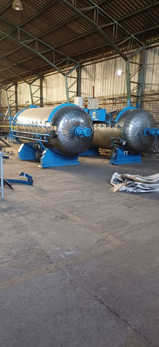 Extraordinario Galp&oacute;n Con Oficinas