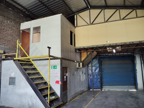 Excelente Galp&oacute;n Doble Altura Ideal Pyme