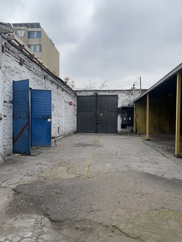 Arriendo Propiedad De Uso Comercial En Av. Mapocho, Santiago