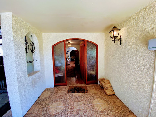 Venta Casa NOSP 5D en suite 3B 2E 2B Montemar - Conc&oacute;n