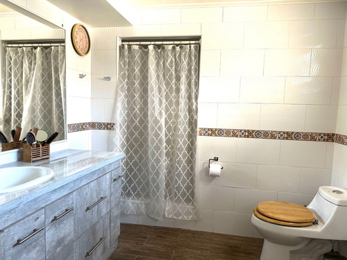 Venta Casa NO 4D en suite 3B 2E 1B Libertad - Vi&ntilde;a Del Mar