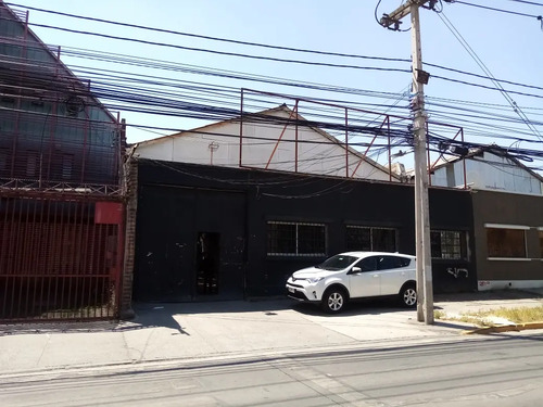 Corredora Arrienda Galp&oacute;n Industrial 