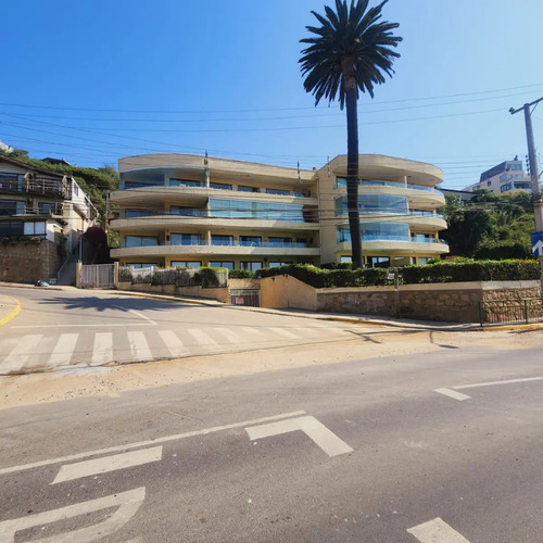 Arriendo Departamento SP 3D en suite 2B 1E 1B Playa Amarilla - Conc&oacute;n