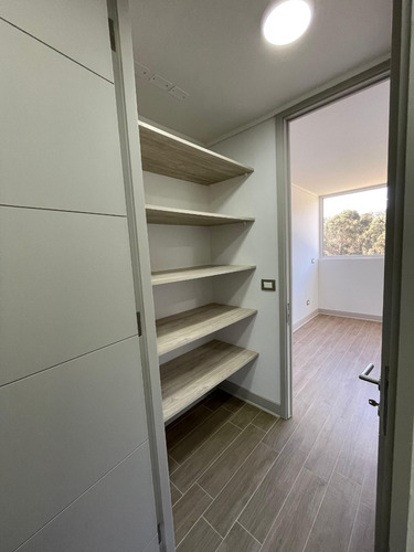 Arriendo Departamento N 2D en suite Walk-in cl&oacute;set 2B 1E Re&ntilde;aca - Vi&ntilde;a Del Mar