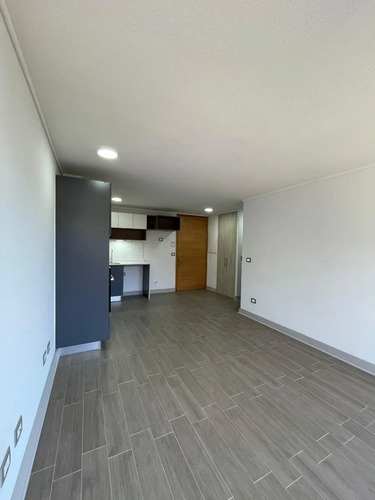 Arriendo Departamento N 2D en suite Walk-in cl&oacute;set 2B 1E Re&ntilde;aca - Vi&ntilde;a Del Mar