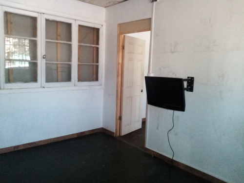 Corredora Arrienda Galp&oacute;n Industrial 