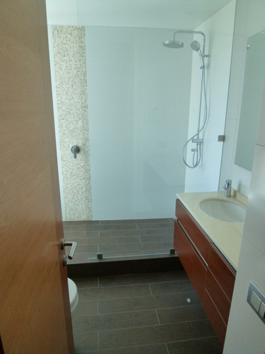 Arriendo Departamento 4D en suite Walk-in cl&oacute;set 4B 2E 1B Montemar - Conc&oacute;n