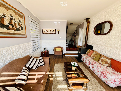 Venta Casa NP 6D en suite Walk-in cl&oacute;set 4B 3E 1B Libertad - Vi&ntilde;a Del Mar