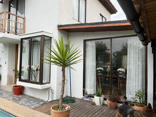 Venta Casa NO 6D 3B 1E 1B Montemar - Conc&oacute;n